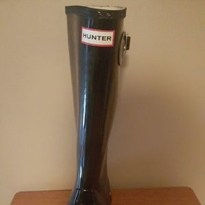 Black Hunter rain boots