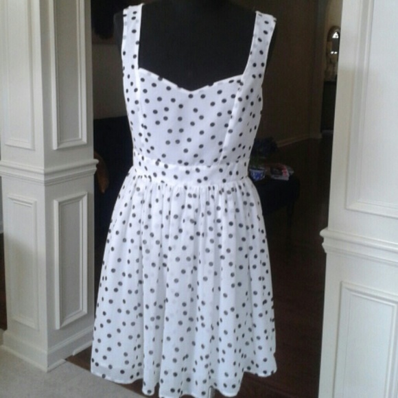 White and black polka dot dress