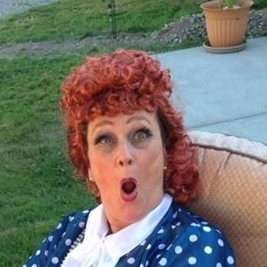 Meet your Posher, Lyn