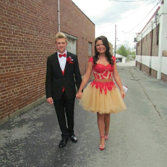 Beautiful 2 pc MacDuggal 2015 prom dress like new