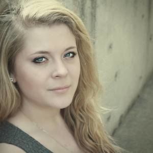 Meet your Posher, Annie