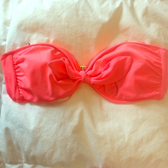 Bandeau swimsuit top