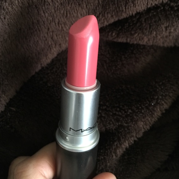 💥 ONE DAY SALE! Mac LE "Hoop" satin lipstick