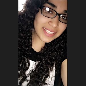 Meet your Posher, Iriana