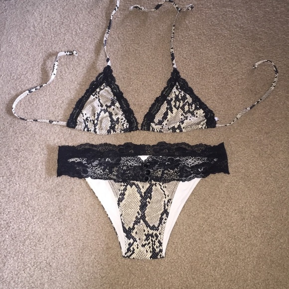 Beach Bunny Lace Bikini