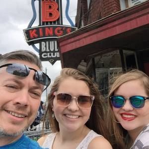 Meet your Posher, Scott