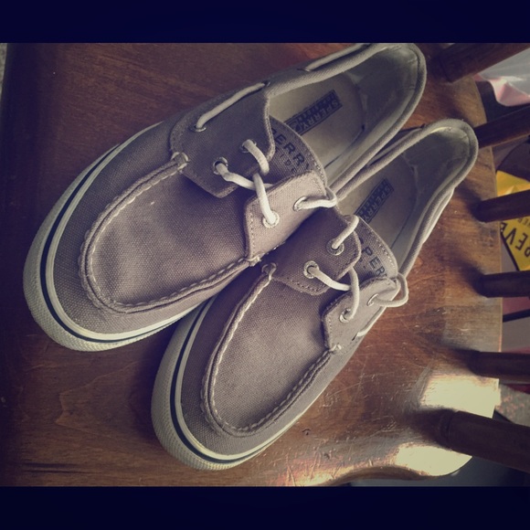 Boat shoes