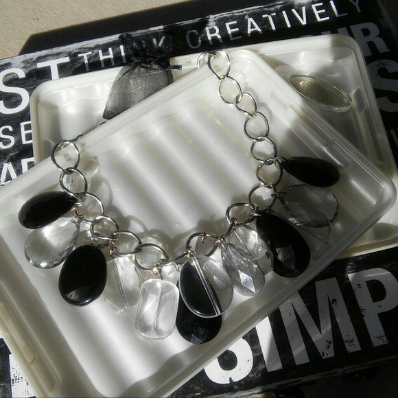 📌SALE📌VINTAGE Statement Piece w SWAROVSKI cryst. - Picture 1 of 3