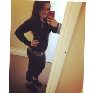 Meet your Posher, Beckee