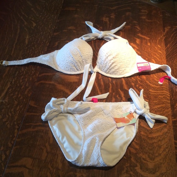 VS NWT swimsuit 36C - Picture 1 of 3