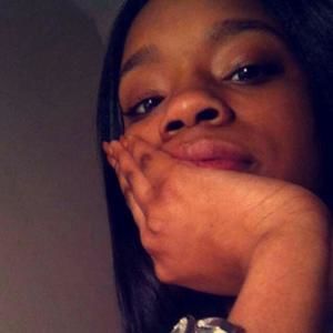 Meet your Posher, Robin