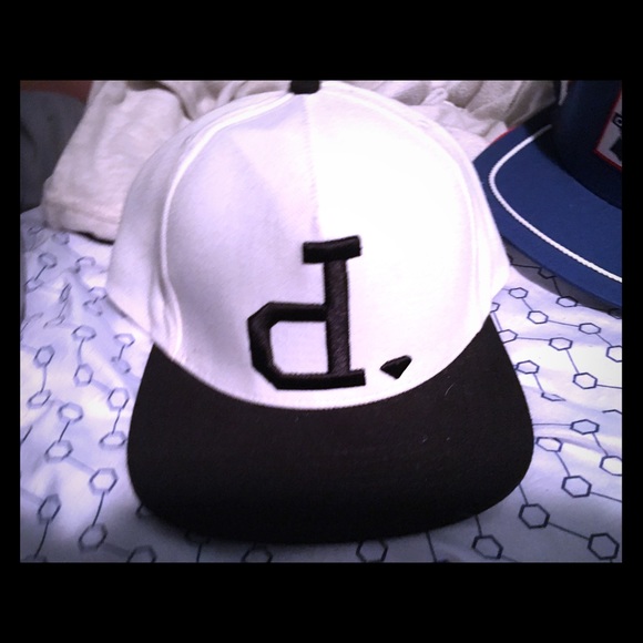 Diamond Snap Back