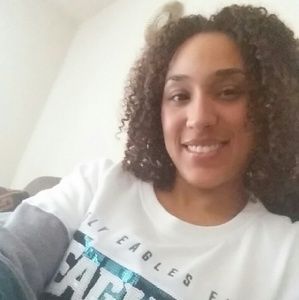 Meet your Posher, Sheena