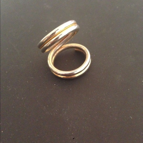Gorgeous double ring - Picture 2 of 3