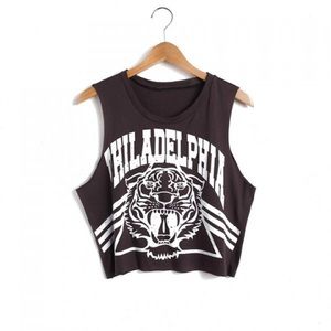 Scoop Neck Tiger and Letter Print Crop-Tank Top