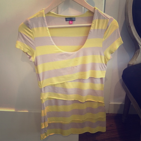 SOLD***Vince Camuto Top