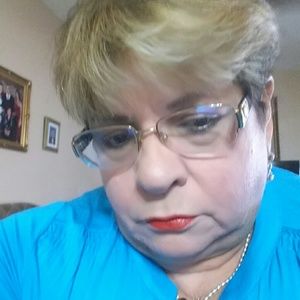 Meet your Posher, Norma