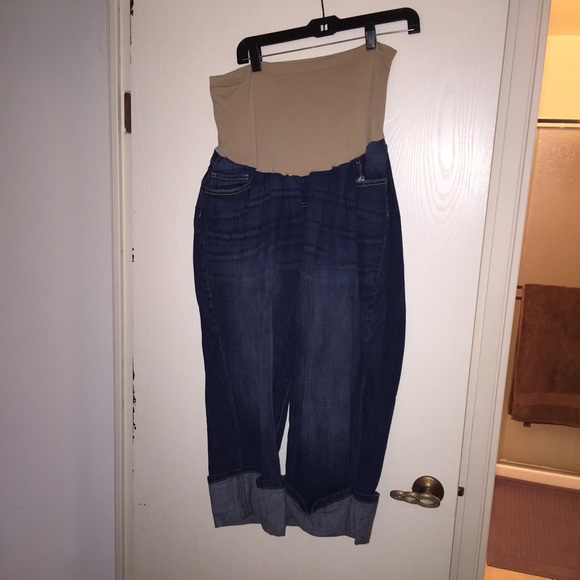 Maternity jean capris
