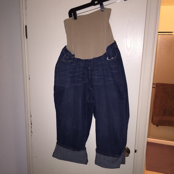 Maternity Jean capris
