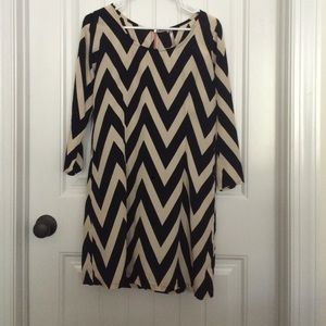 Mono B boutique chevron dress