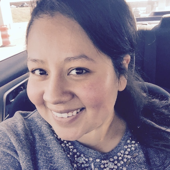 Meet your Posher, Maria