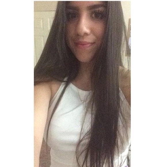 Meet your Posher, Ana