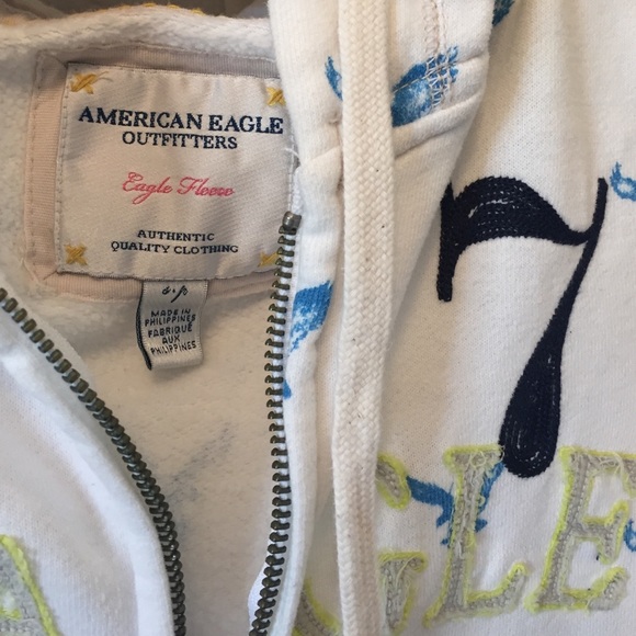3/4 Sleeve American Eagle Hoodie - Picture 2 of 3