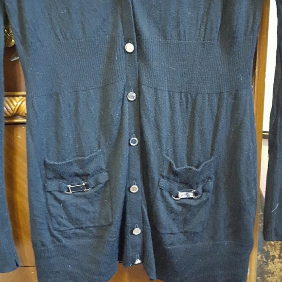 Sweater - Picture 2 of 2