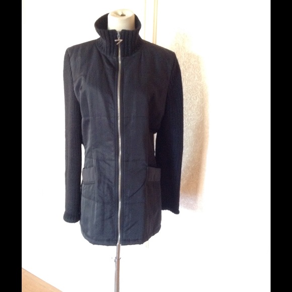 Apriori nylon jacket