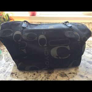 Coach bag in excellent condition! No flaws!