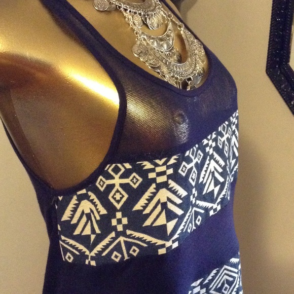 🌹🌹🌹 Stunning tribal tank with ruffled bottom🌹 - Picture 2 of 4