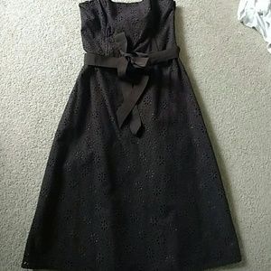 Banana Republic chocolate brown eyelet strapless