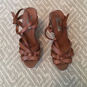 Leather sandal wedges
