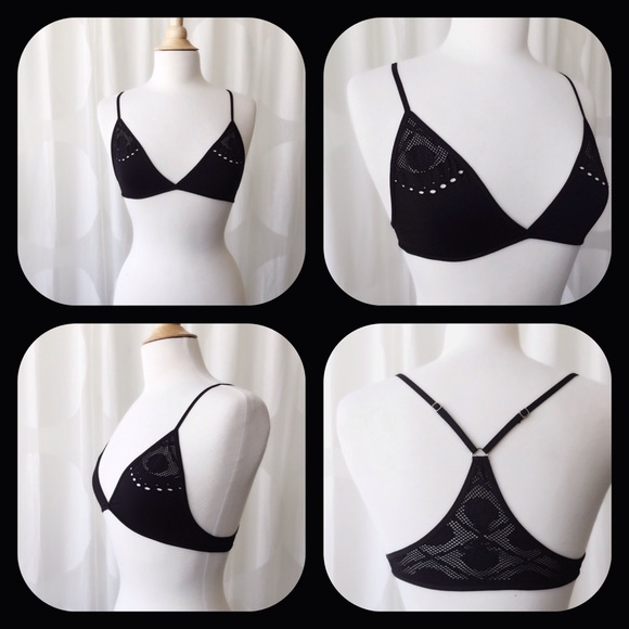 ⚠️LAST ONE⚠️          🌸 NWT ... Black Bralette 🌸
