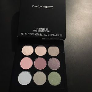 Mac x9 eye shadow pallet pastel
