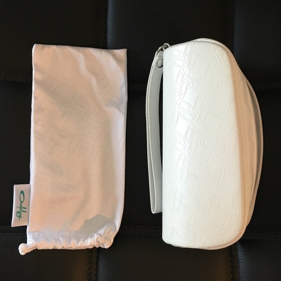 FINAL SALE 2 Oakley Sunglass Cases