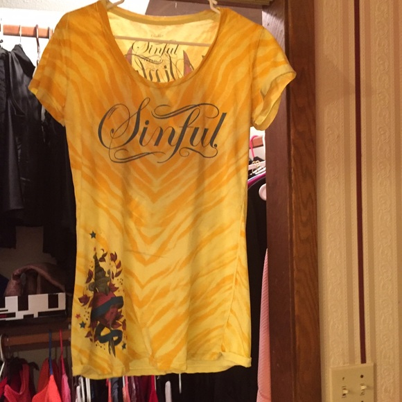 CLOSET CLOSING! New to me from another posher 💛