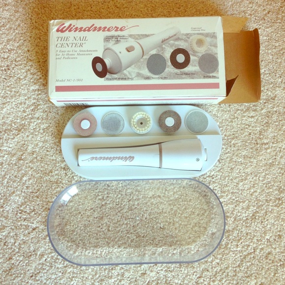 Electric manicure kit