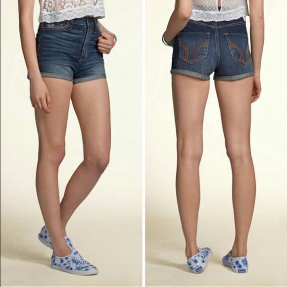 NWOT Hollister Natural High waist denim shorts