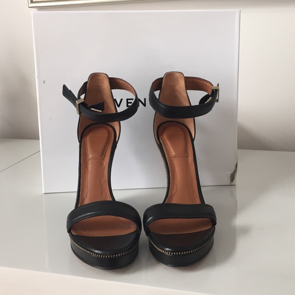 Givenchy Black Wedge heels - Picture 2 of 4