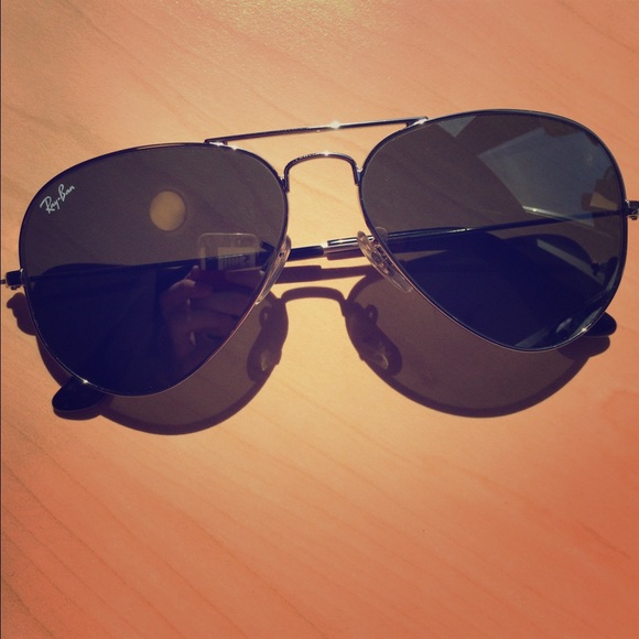 Ray-Ban Aviator Sunglasses