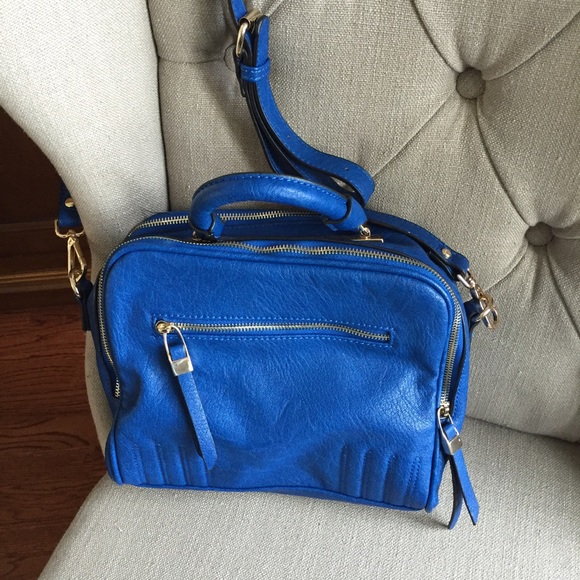 urban expressions blue purse