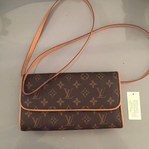 LOUIS VUITTON SMALL SATCHEL