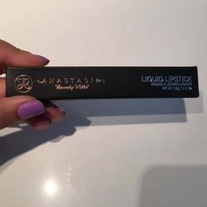 Anastasia Beverly Hills liquid lipstick