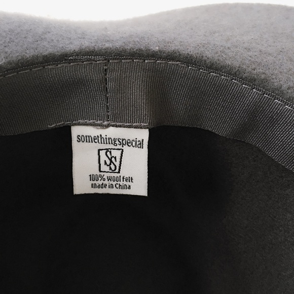 🎯HP🎯Felted Floppy Hat in Dark Olive👒 - Picture 2 of 2