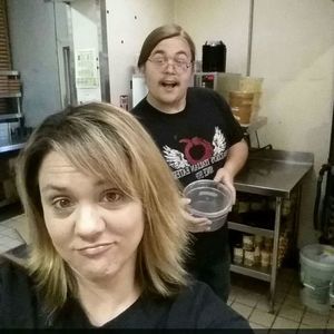 Meet your Posher, Peri