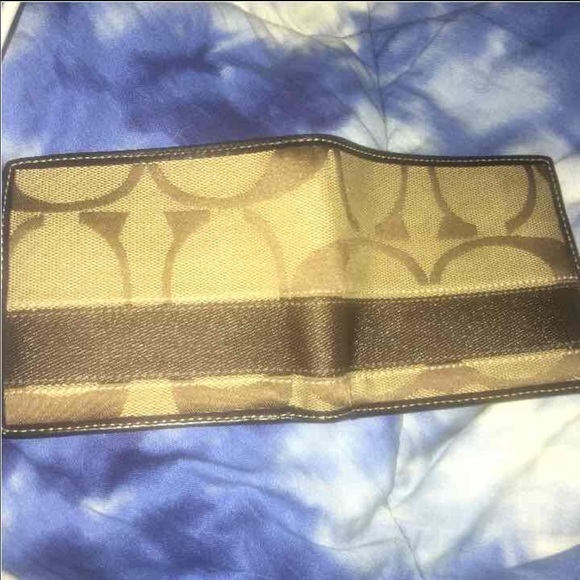 Coach wallet - Picture 4 of 4