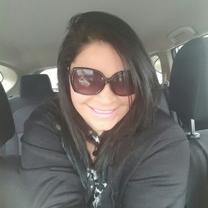 Meet your Posher, Marisol