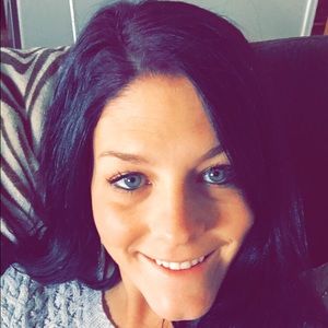 Meet your Posher, Justine