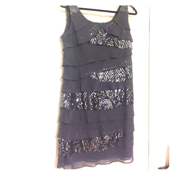 Pewter dress with sequins - Picture 1 of 4